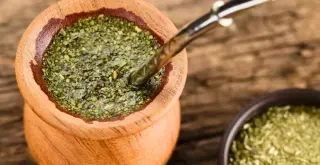 Beneficios y propiedades de la yerba mate para la salud