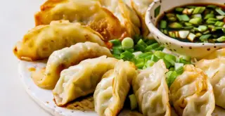 How to cook frozen dumplings easily and quickly.