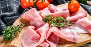 How to cook an easy and delicious frozen ham