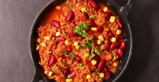 How to thicken chili quickly and easily.