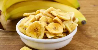 How to make crispy and delicious banana chips