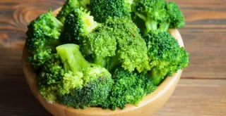 How to effectively and easily clean broccoli.