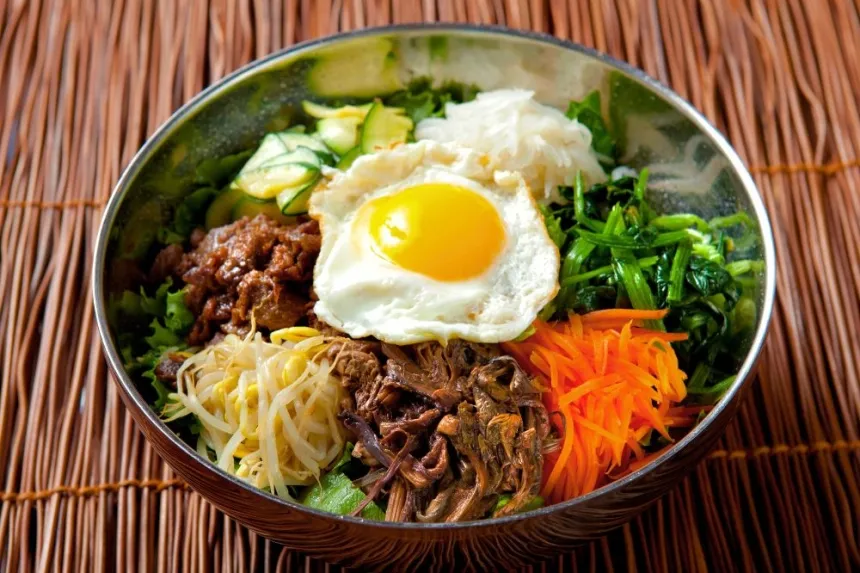 How to prepare a delicious Korean-style Bibimbap