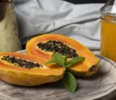Recipe of Refreshing shot of papaya with peaches and pears