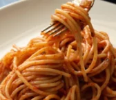 Receta de Spaghettis con salsa italiana