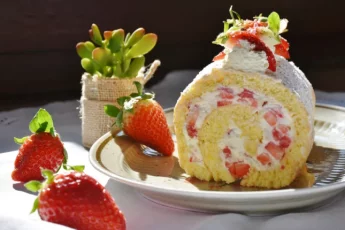 Recipe of Cold strawberry and white chocolate cake