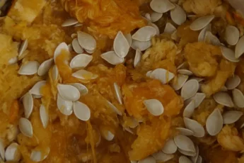 Recipe of Pumpkin seeds with salted caramel