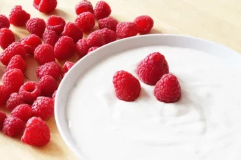 Receta de Yogurt natural casero