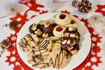 Recipe of How to make quick and easy shortbread cookies.