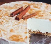 Recipe of Coconut and apple cream cake at Monsier Cuisine.