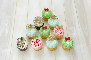 Recipe of Christmas cupcakes 🎄