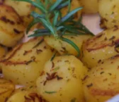 Recipe of Mini roasted potatoes with dressing
