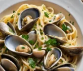 Recipe of Linguine with Clams and Garlic