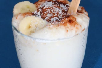 Recipe of Banana and Oatmeal Smoothie