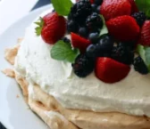 Recipe of Pineapple and passion fruit Pavlova with syrup
