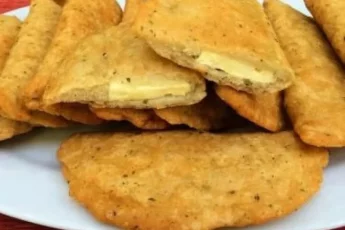 Recipe of Cordon Bleu stuffed empanadas