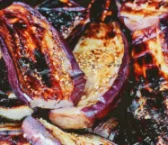 Recipe ng Mga inihurnong eggplants