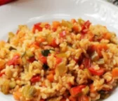 Recipe of Rice with paprika vegetables