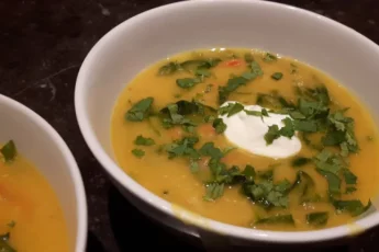 Receta de Sopa de lentejas y curry
