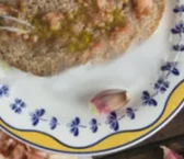 Receta de Tostada con tomate triturado y jamón serrano