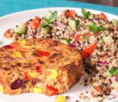 Recette de Burger aux légumes avec taboulé de quinoa