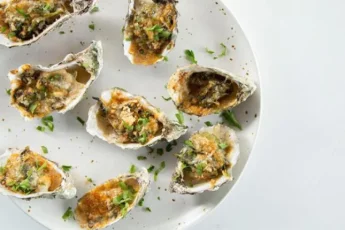 Recipe of Oysters on a bed of vegetables