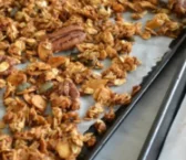 Recipe ng Gawang bahay na granola