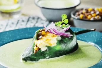 Recipe of Chili pepper stuffed with jerky with cilantro sauce