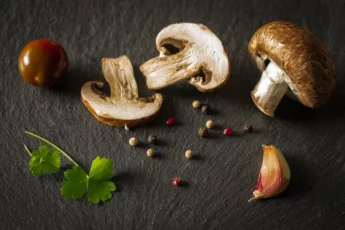 Recipe of Sautéed mushrooms with garlic