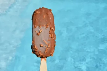 ダブルチョコレートアイスクリーム のレシピ