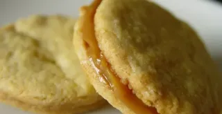 Recipe of Pineapple Alfajores