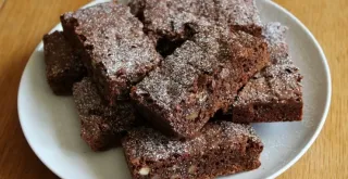 Receta de Brownie al microondas.