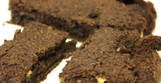 Receta de Brownies con topping de tocino