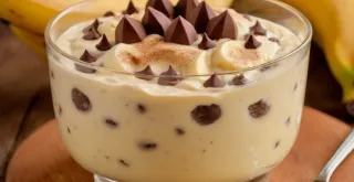 Recipe of Banana pudding with chocolate chips