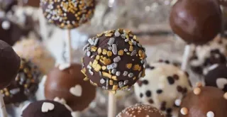 Receta de Cake pops de mickey mouse