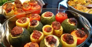 Recipe of Zucchini stuffed with minced meat