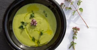 Recipe of Zucchini and avocado cream in Mambo