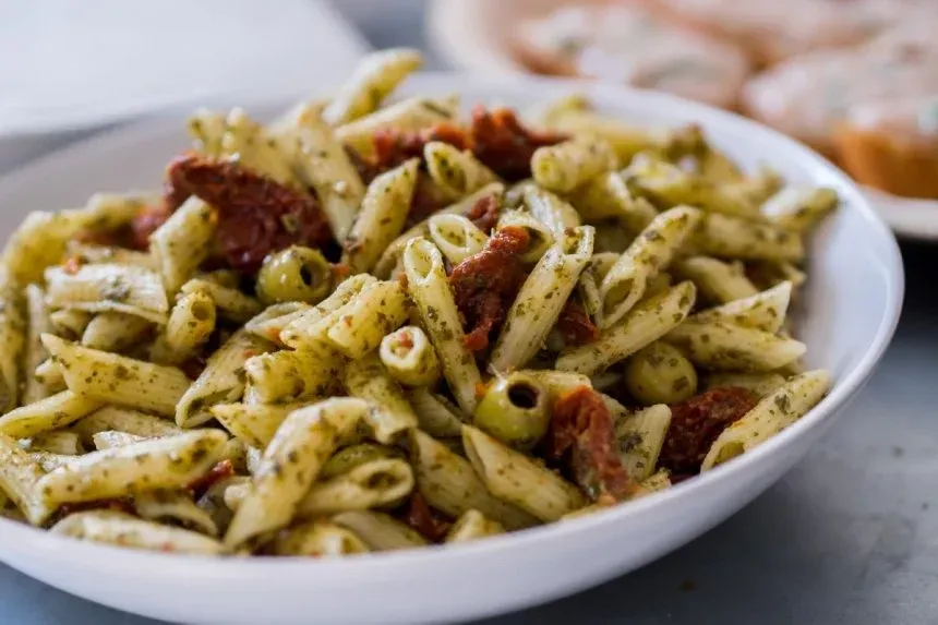 Recipe of Whole wheat pasta salad with tofu.