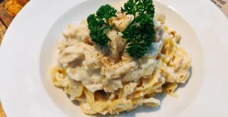 Recipe of Spaghetti with carbonara sauce