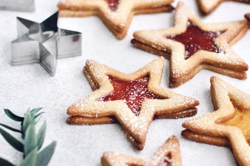 Receta de Galletas con mermelada de pisto tricolor.