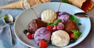 Receta de Helado de yogurt y frutas