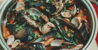 Recipe of Mussels in wine.