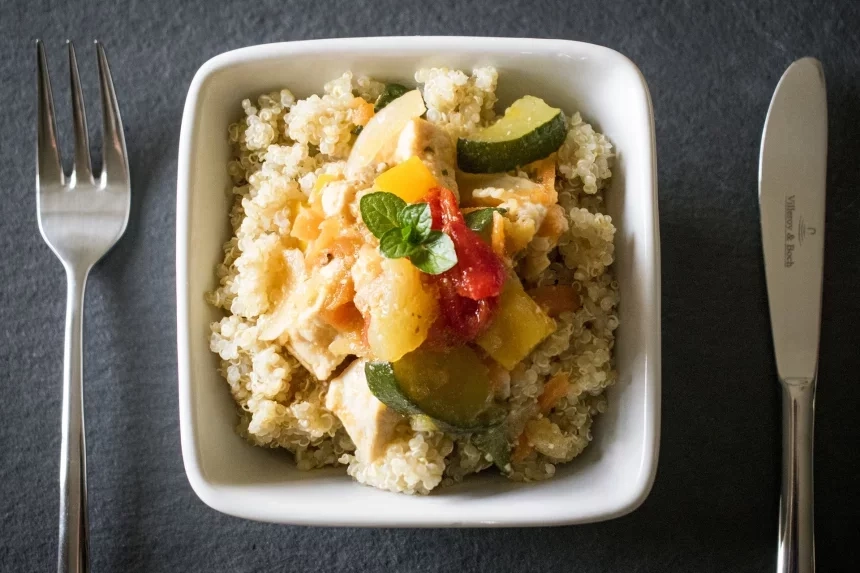 Receta de No-paella de quinoa.