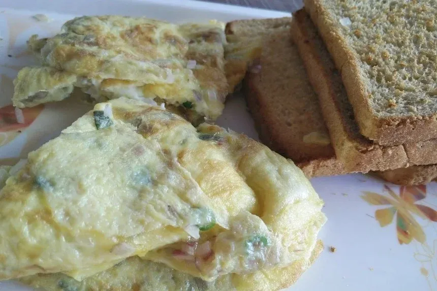 Recipe of Bread omelette