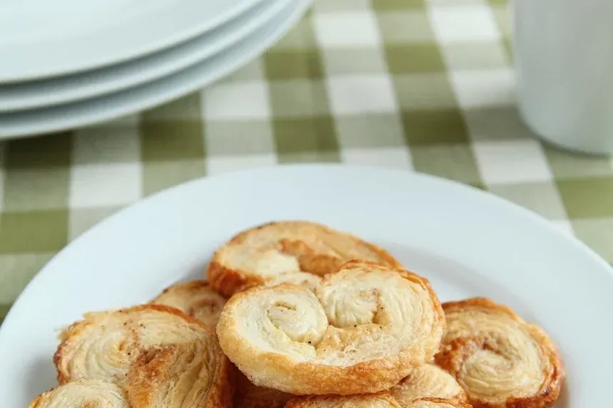 Recipe of Puff pastry palmeritas.