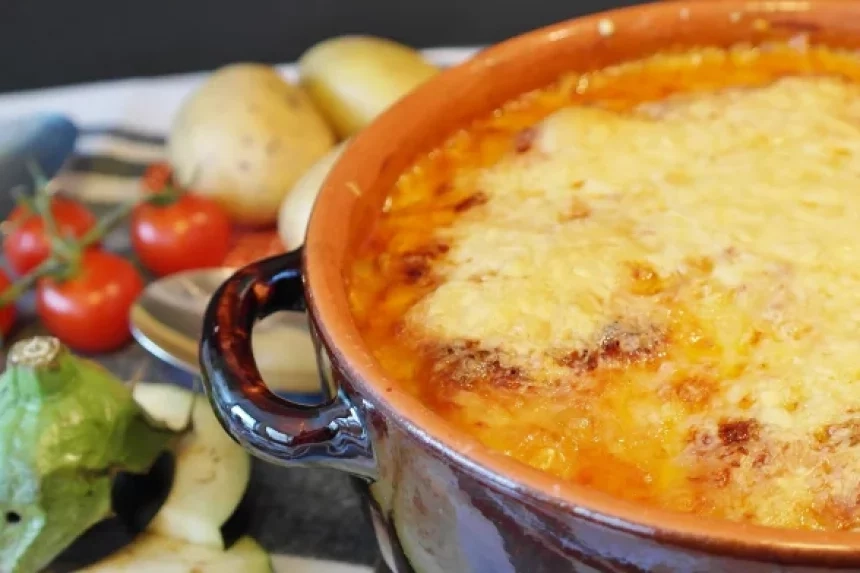 Receta de Pastel de carne, papas y queso