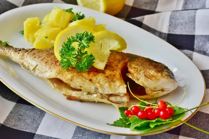 Recipe of Fried fish with chips mayo