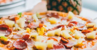 Recipe of Whole-grain Hawaiian pizza