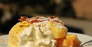 Recipe of Apple dessert with yogurt and apricot