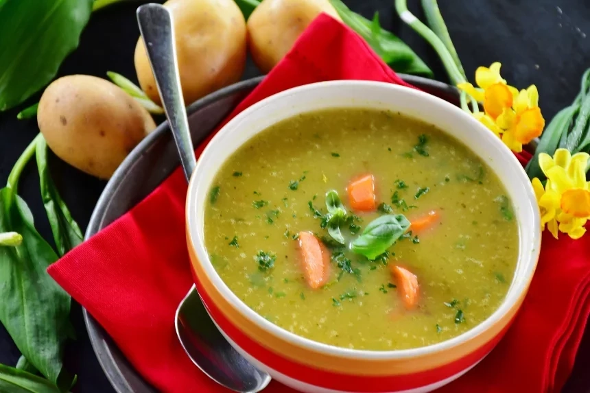 Receta de Sopa de pescado y marisco.